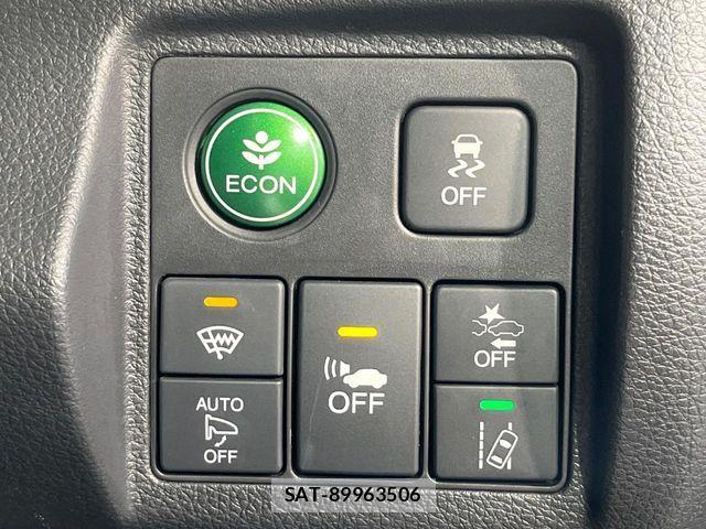 Honda VEZEL 2016-11 8338370-2