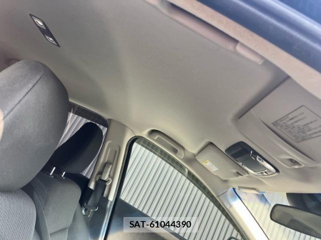 Honda VEZEL 2014-06 8338375-12