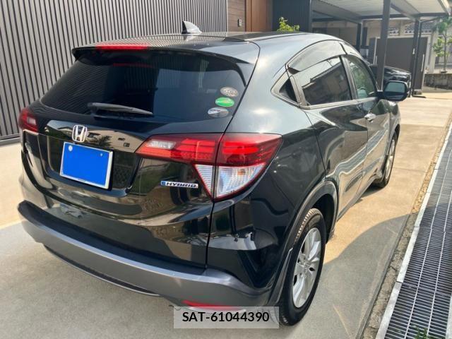 Honda VEZEL 2014-06 8338375-2