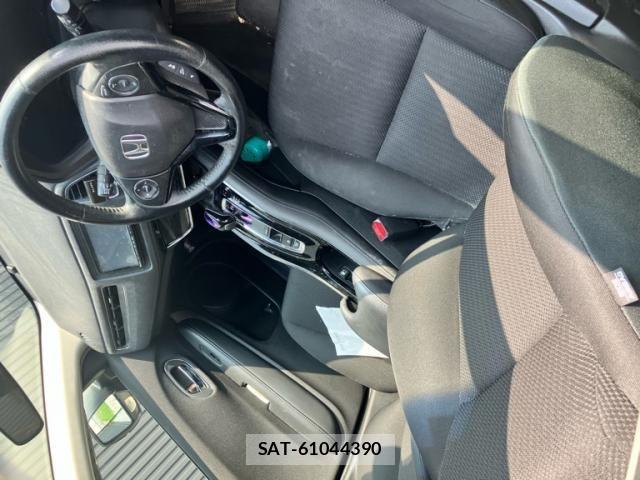Honda VEZEL 2014-06 8338375-8