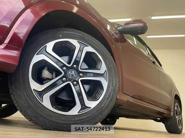 Honda VEZEL 2014-03 8338369-17