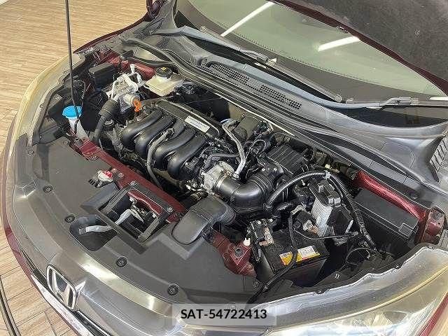 Honda VEZEL 2014-03 8338369-19