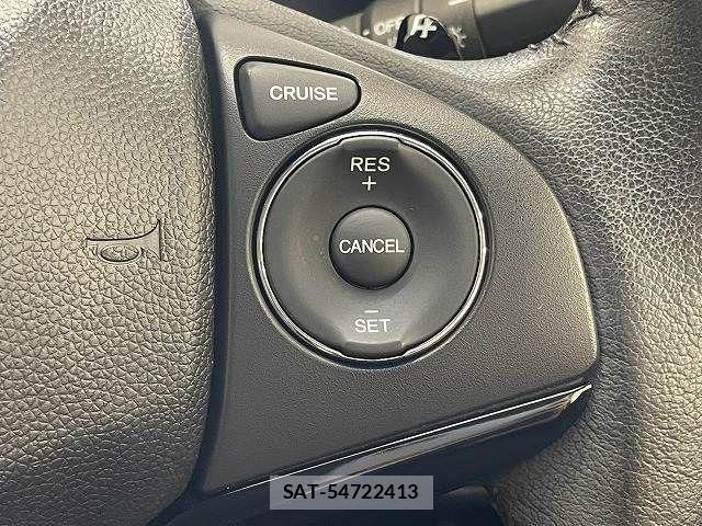 Honda VEZEL 2014-03 8338369-5