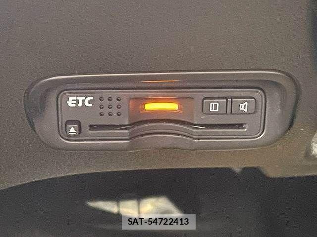 Honda VEZEL 2014-03 8338369-7