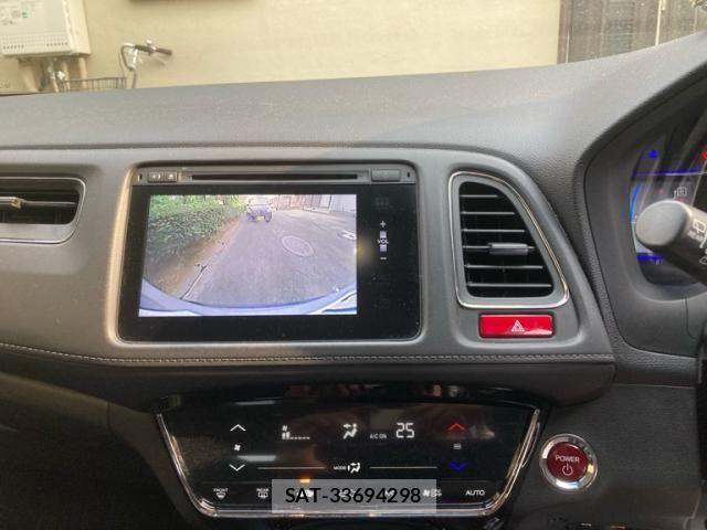 Honda VEZEL 2014-04 8338372-12