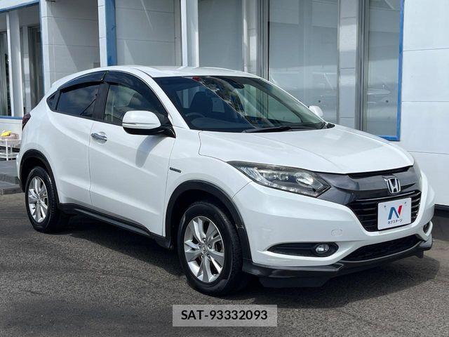 Honda VEZEL 2014-04 8355850-15