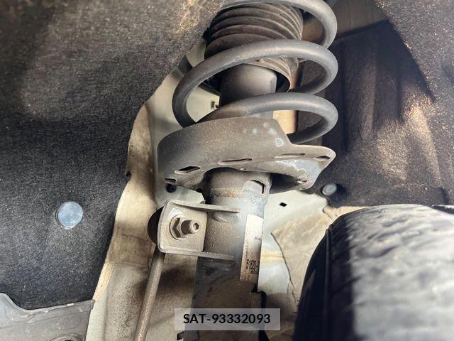 Honda VEZEL 2014-04 8355850-19