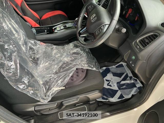 Honda VEZEL 2014-05 8355851-17