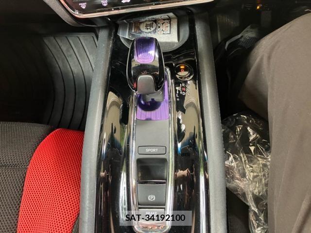 Honda VEZEL 2014-05 8355851-22