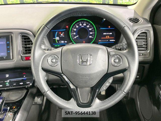 Honda VEZEL 2015-08 8355848-10