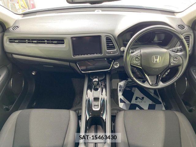 Honda VEZEL 2018-03 8355847-1