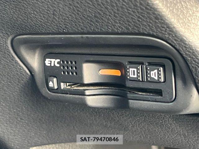 Honda VEZEL 2017-02 8355844-5
