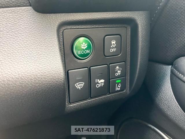 Honda VEZEL 2018-05 8355846-16