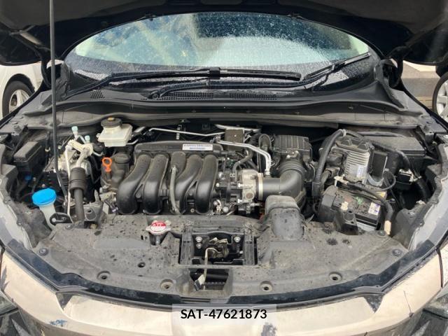 Honda VEZEL 2018-05 8355846-19