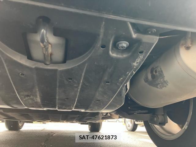 Honda VEZEL 2018-05 8355846-6