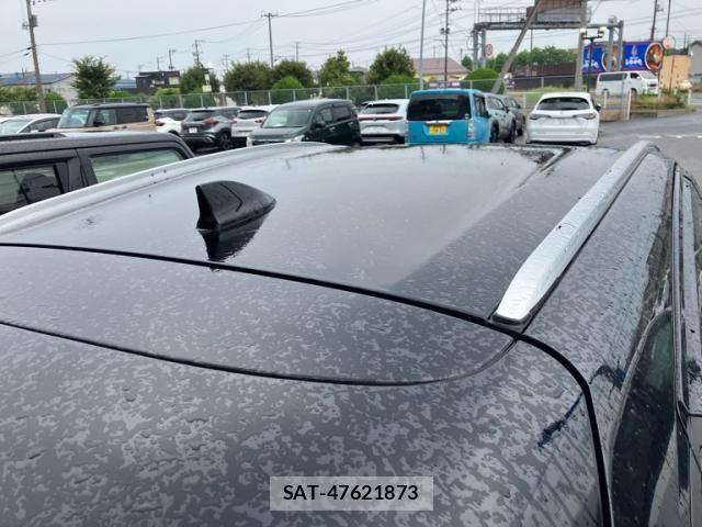 Honda VEZEL 2018-05 8355846-7