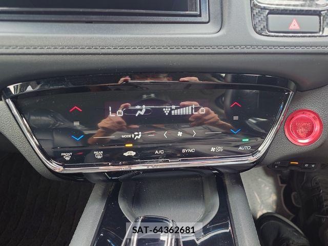 Honda VEZEL 2018-03 8369587-16