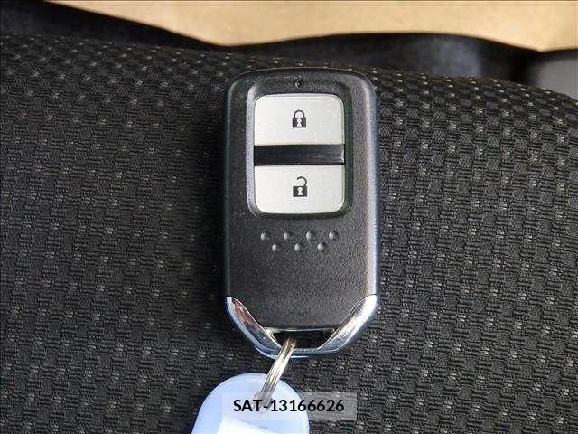 Honda VEZEL 2020-07 8369583-12