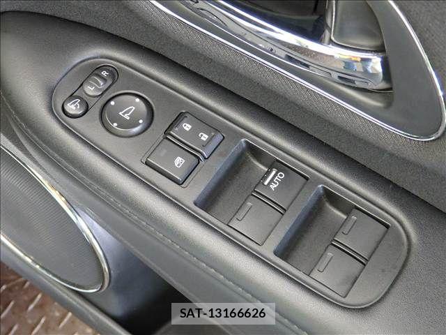 Honda VEZEL 2020-07 8369583-16