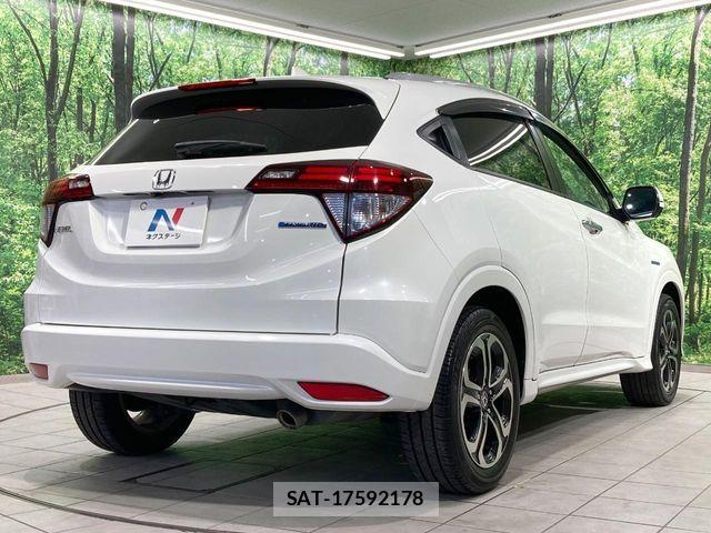 Honda VEZEL 2015-12 8369594-16