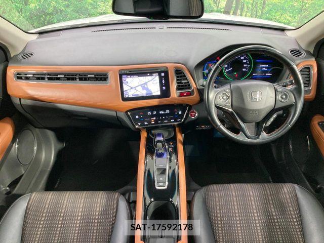 Honda VEZEL 2015-12 8369594-1