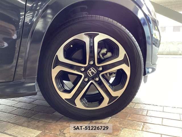 Honda VEZEL 2018-02 8369584-9