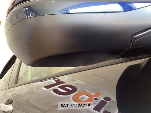 Honda VEZEL 2018-02 8369584-14