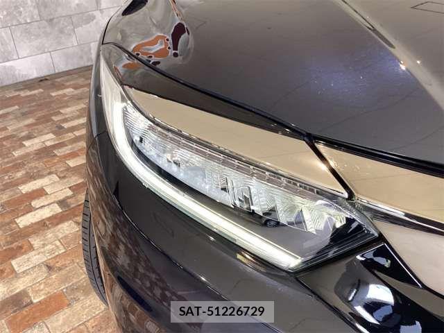 Honda VEZEL 2018-02 8369584-4