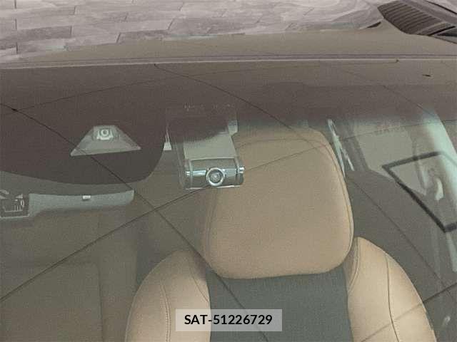 Honda VEZEL 2018-02 8369584-7
