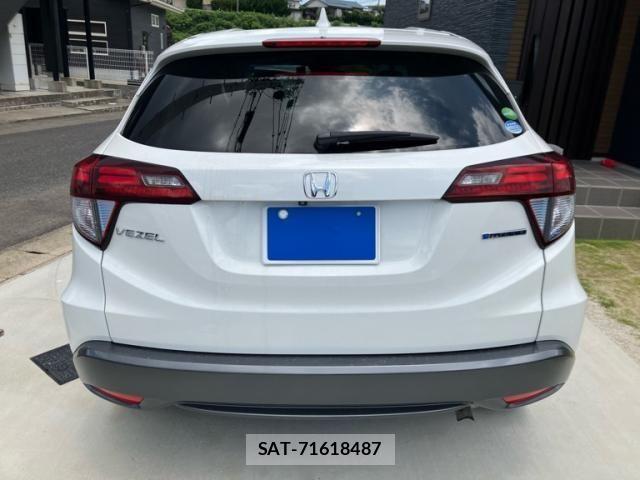 Honda VEZEL 2014-03 8369593-10