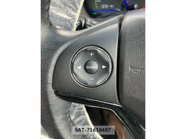 Honda VEZEL 2014-03 8369593-16