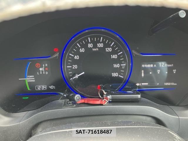 Honda VEZEL 2014-03 8369593-17