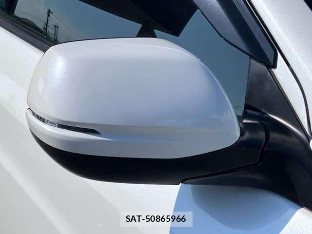 Honda VEZEL 2019-05 8369582-14