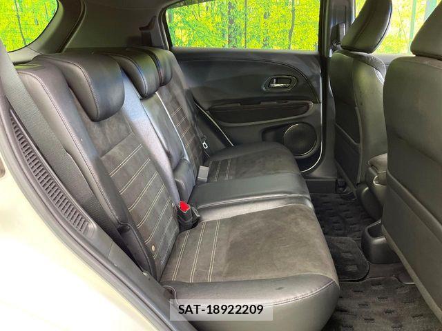 Honda VEZEL 2017-11 8369588-9