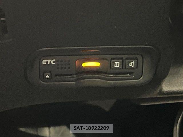 Honda VEZEL 2017-11 8369588-6
