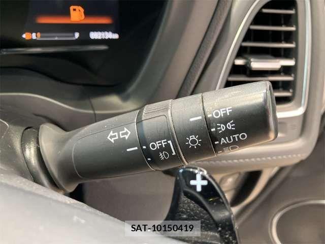 Honda VEZEL 2018-03 8369590-10