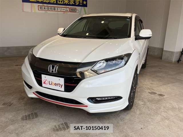 Honda VEZEL 2018-03 8369590-13