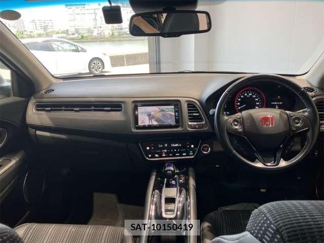 Honda VEZEL 2018-03 8369590-1