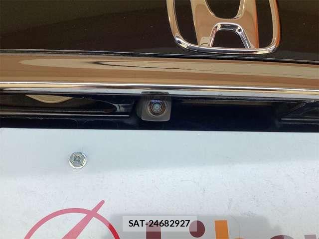 Honda VEZEL 2018-11 8369585-18