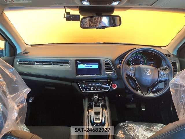 Honda VEZEL 2018-11 8369585-1