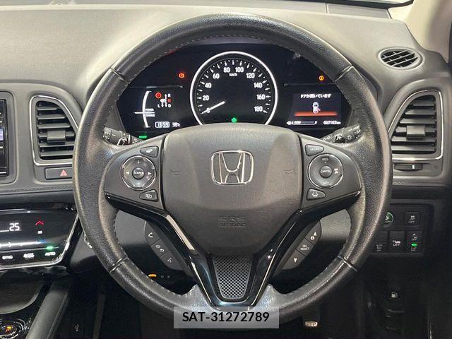 Honda VEZEL 2016-05 8369592-10