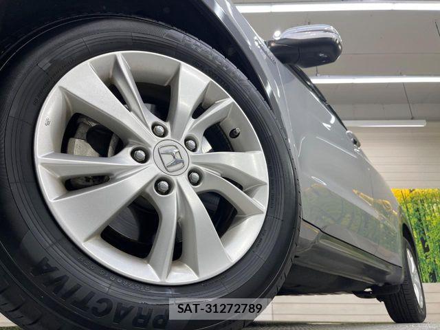 Honda VEZEL 2016-05 8369592-12