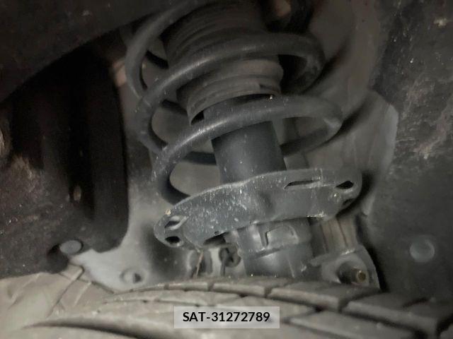 Honda VEZEL 2016-05 8369592-19