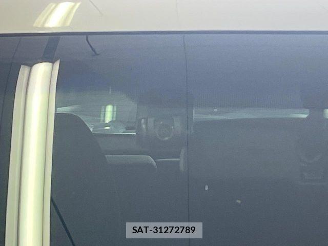 Honda VEZEL 2016-05 8369592-6