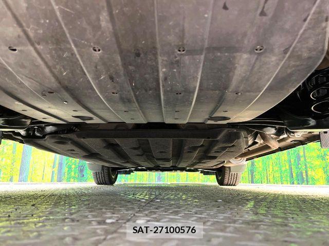Honda VEZEL 2014-06 8369591-18