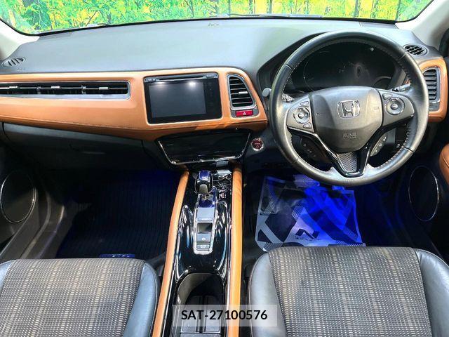Honda VEZEL 2014-06 8369591-1