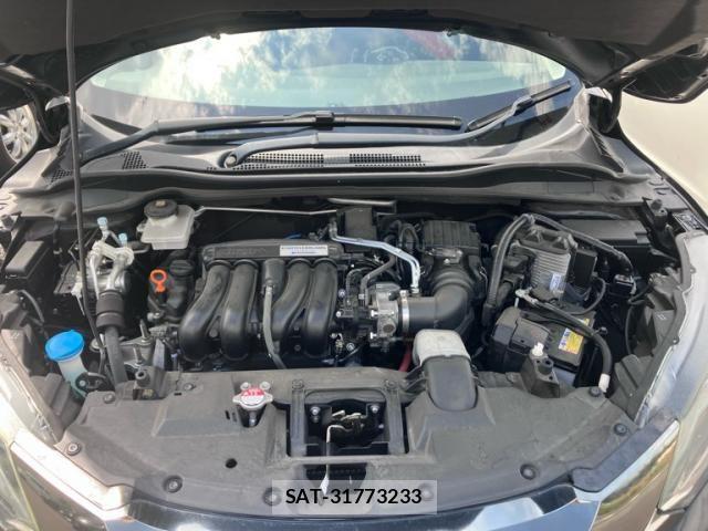 Honda VEZEL 2018-01 8369589-10