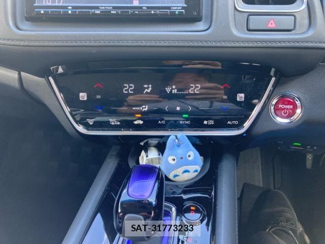 Honda VEZEL 2018-01 8369589-16
