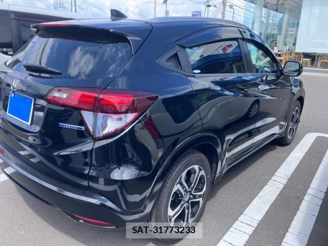 Honda VEZEL 2018-01 8369589-4