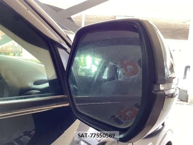 Honda VEZEL 2015-07 8369586-11